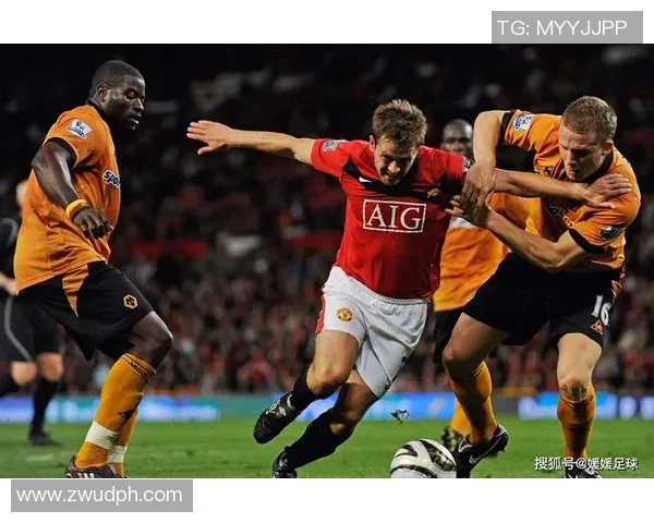 曼联与狼队激战回顾12月30日精彩比赛录像全程分析与亮点集锦